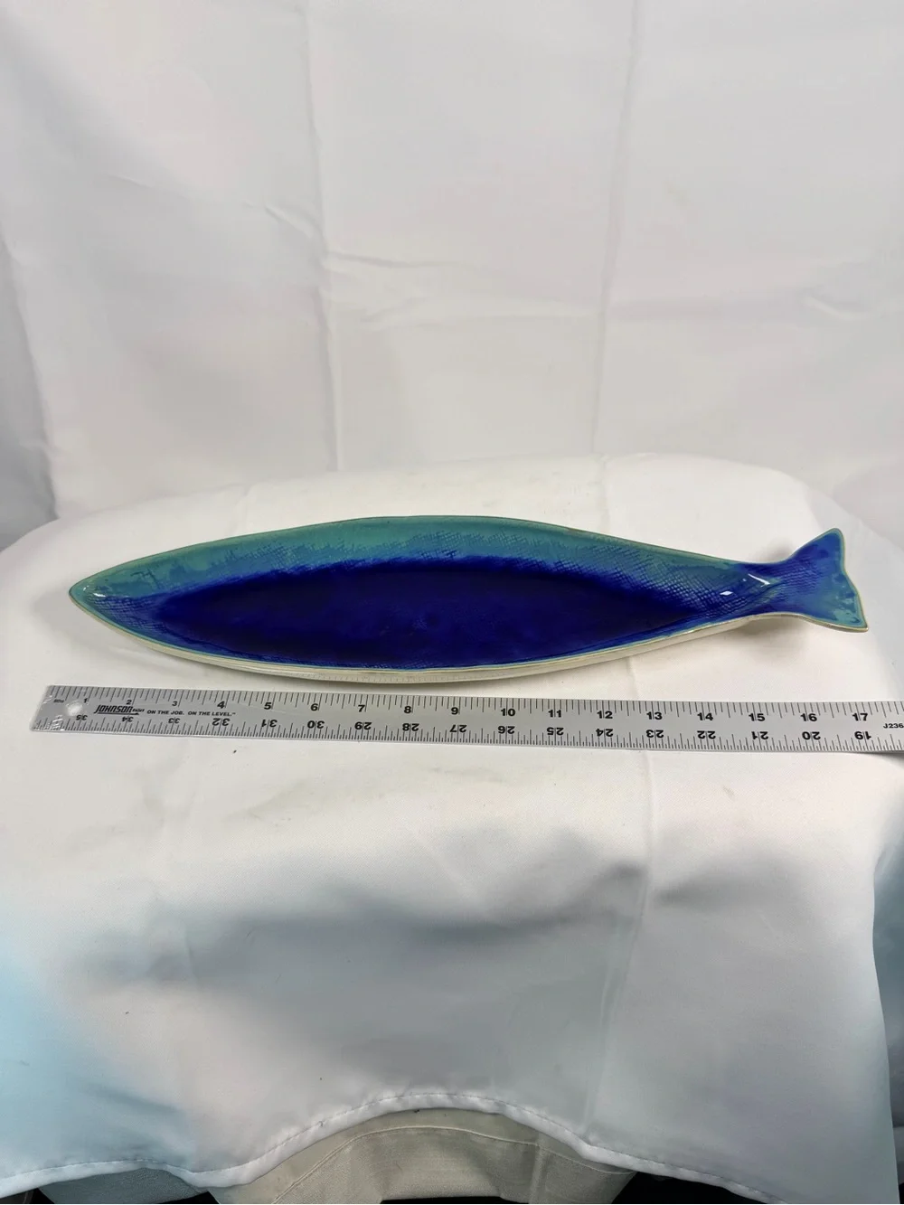 CRATE & BARREL Large Ceramic Dish Platter Fish Tropical Large Plate Nautical